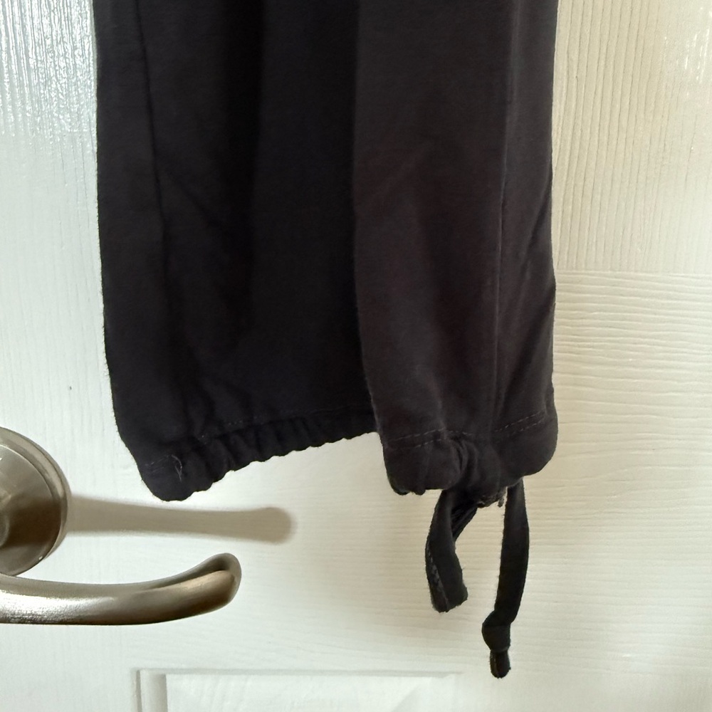 Ballet Rosa Black Bamboo Warmup Pants - Picture 2 of 3